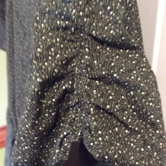 Blouse With Ruching - Picture 3 of 4